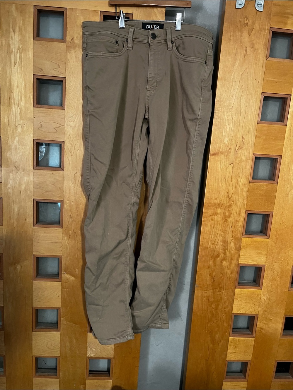 DU/ER Men’s Tan Chino Pants - Classic Stretch Fit 32x32